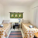 Casa Inteira No Butanta - Usp